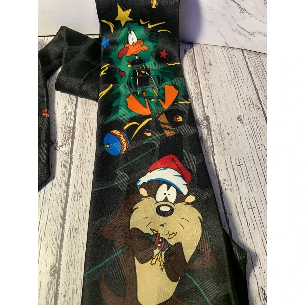 Looney Tunes Christmas Tie Mens Necktie Tasmanian‎ Devil Daffy Duck 1996 Vintage